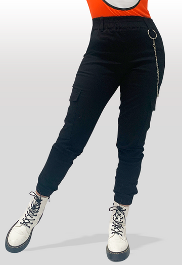 PANTALON CON CADENA TOXIC (6570138796111)